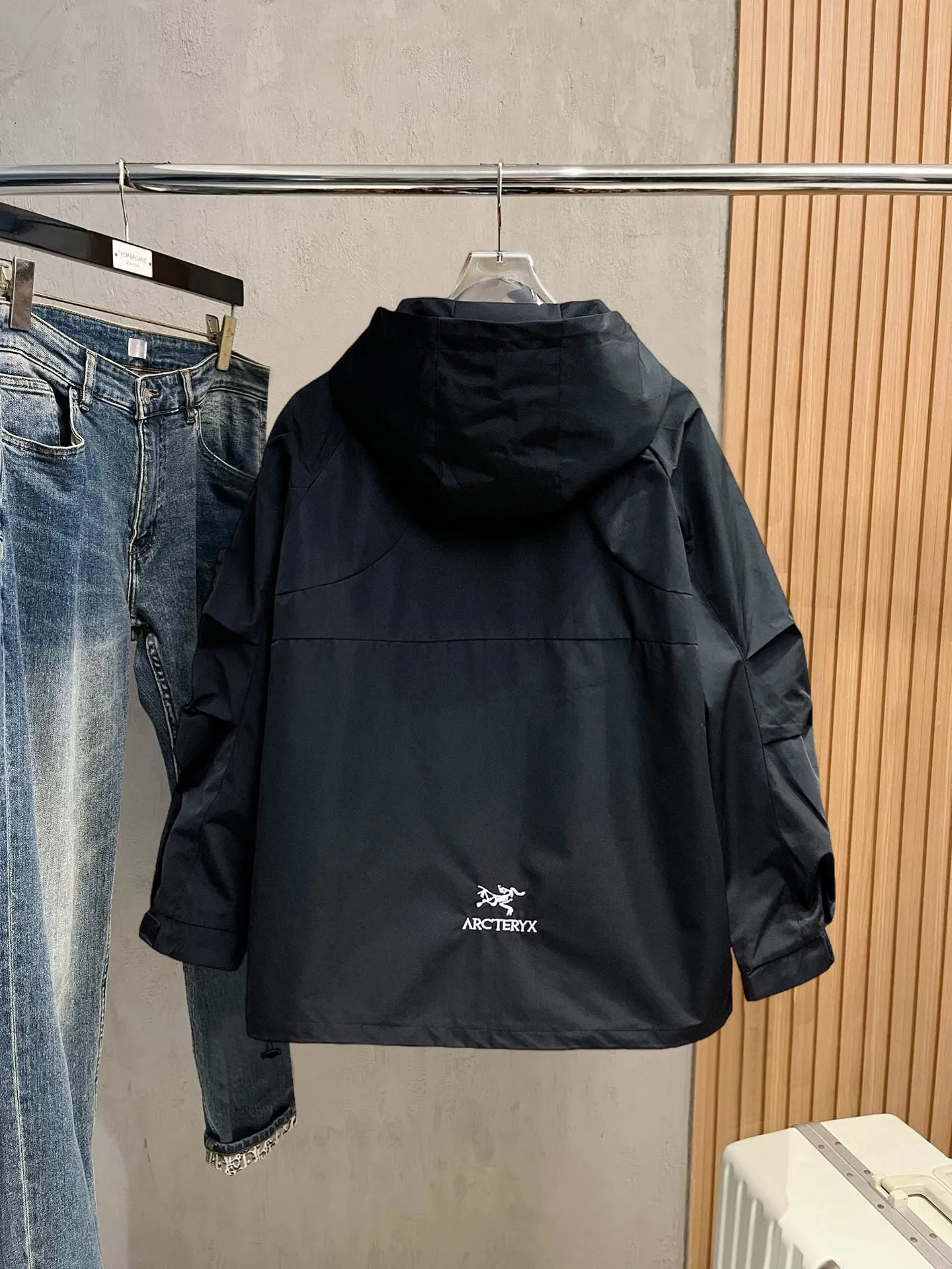 Same Style， ， 2026 New Arrival ，Original Premium Breathable ， ， ， Quality。 ， Sizes：M～3XL，